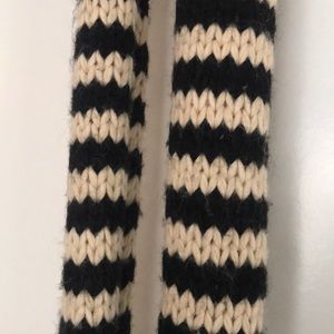 Dkny Accessories - DKNY extra long scarf. Dkny Accessories - DKNY extra long scarf.